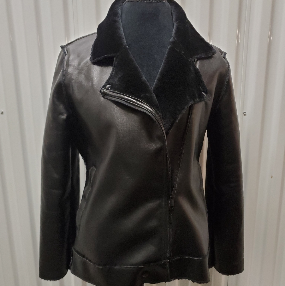 Adam Levine HIGH QUALITY leather "fur" lined moto jacket PLUSH!! WARM! WELL MADE - Picture 2 of 6